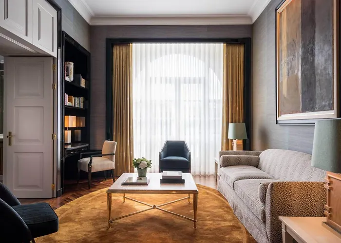 The One Monumental Palace 5* Πόρτο