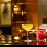 호텔 The One Monumental Palace