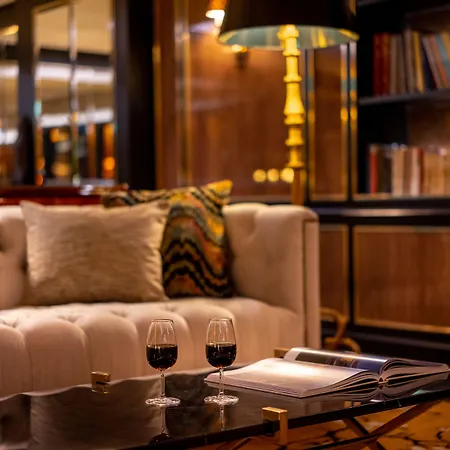 Hotell The One Monumental Palace Oporto