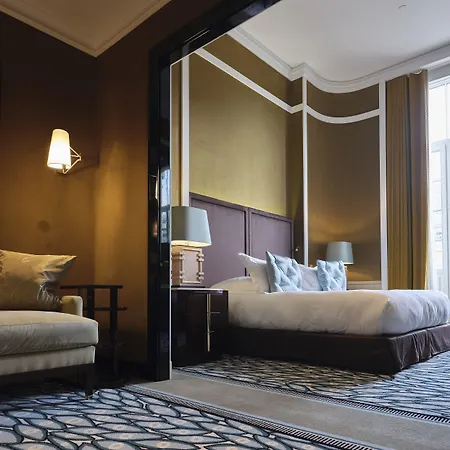 Отель The One Monumental Palace 5*