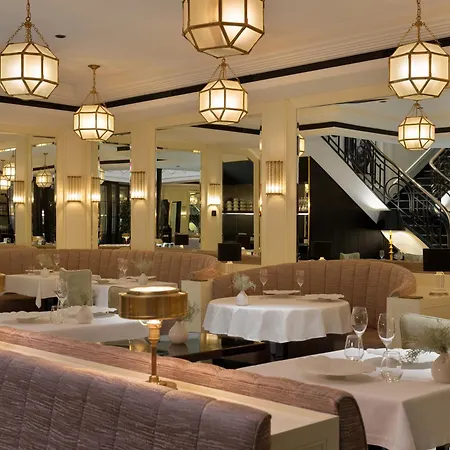 Hotell The One Monumental Palace Oporto