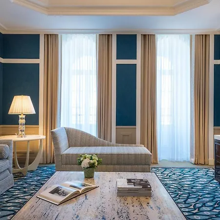 Maison Albar - Le Monumental Palace Hotel Oporto