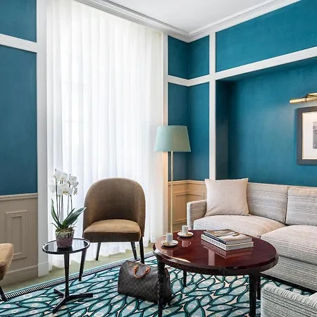 The One Monumental Palace Порту