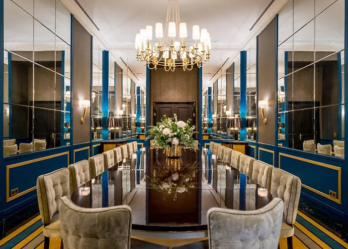 The One Monumental Palace Hotel 5*