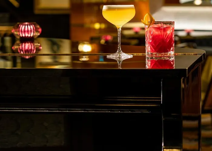 The One Monumental Palace 5* Porto