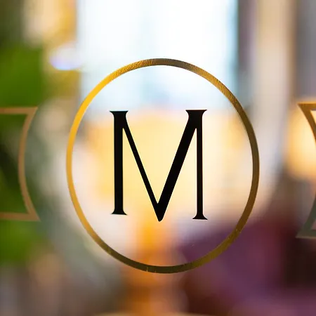 Otel The One Monumental Palace 5*