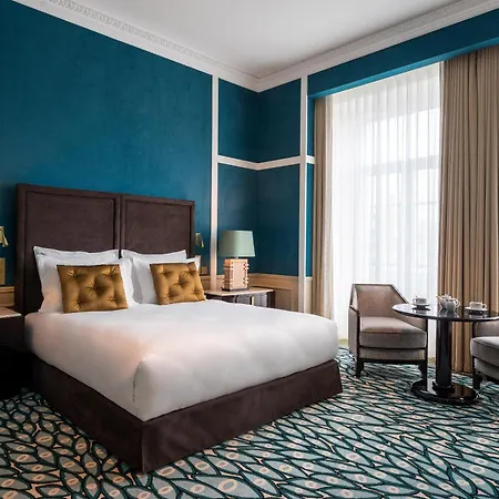 The One Monumental Palace Porto