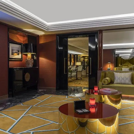 Otel The One Monumental Palace